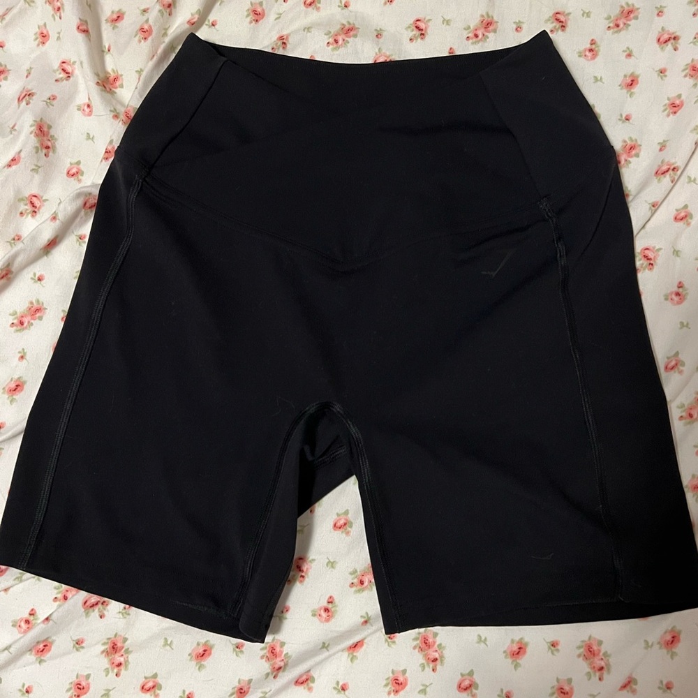 Black Gym Shark Crossover biker shorts